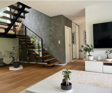 Am‚nagement-int-avec-escalier-en-bois-et-alu-by-CMOC2_68-1